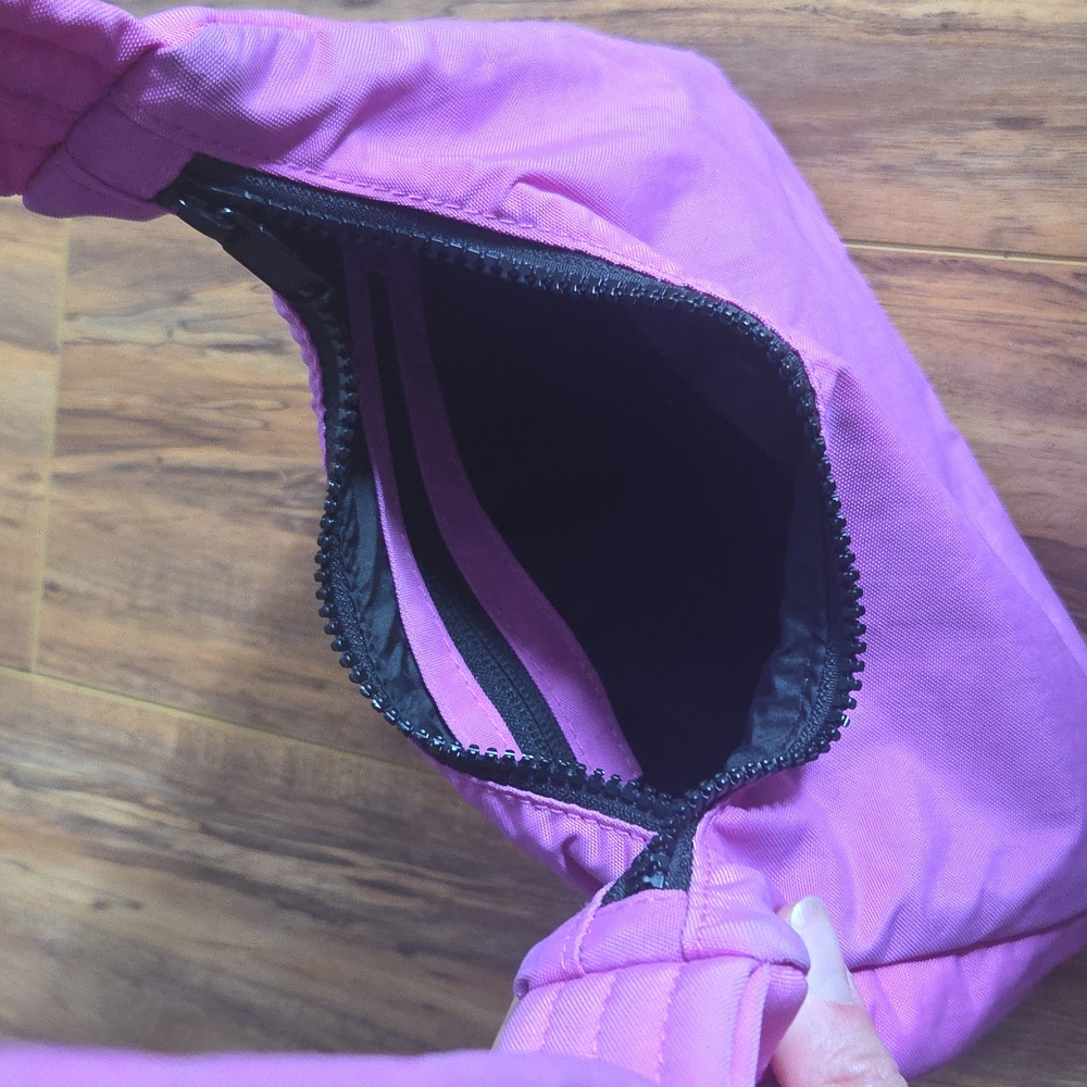 BAGGU Nylon Mini Shoulder Bag PINK - Picture 3 of 4
